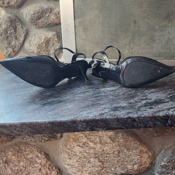 Bandolino Black Leather Pointed Toe Strappy Heels Size 8.5M - Picture 11 of 16